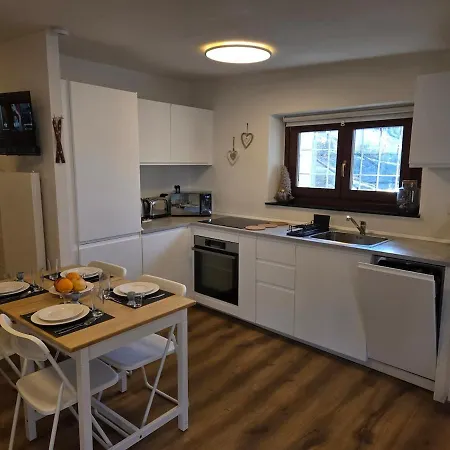 La Casa Di Natan In And Out Alpine Retreat